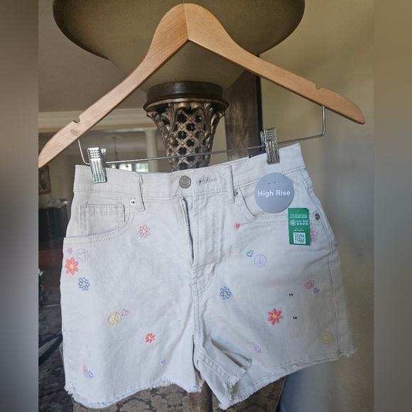 NWT Gap Girls shorts embroidered denim high rise adjustable waist beige - Picture 3 of 11
